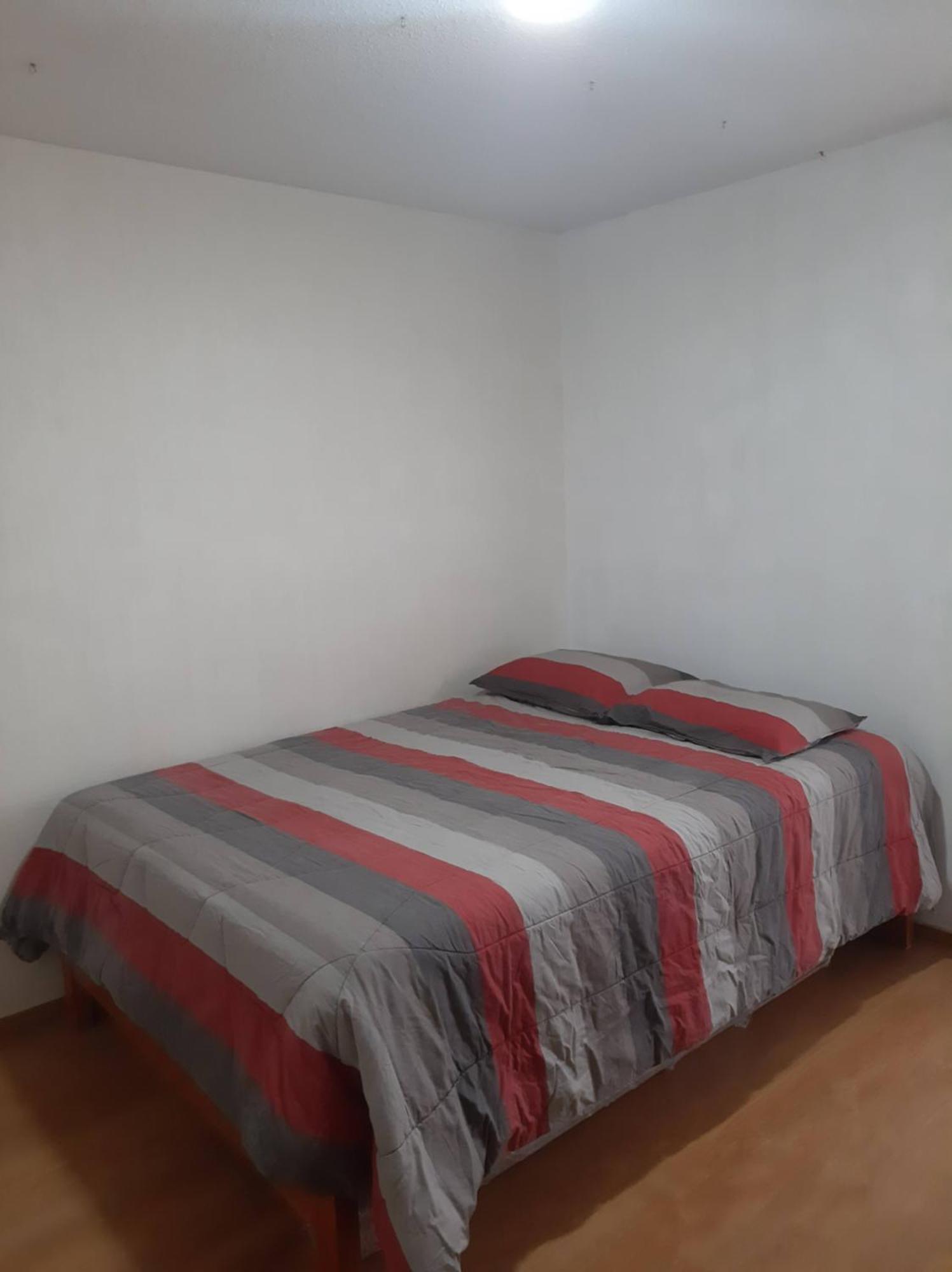 Piso 21 - Habitaciones En Departamento - Compartido Lima Exterior photo