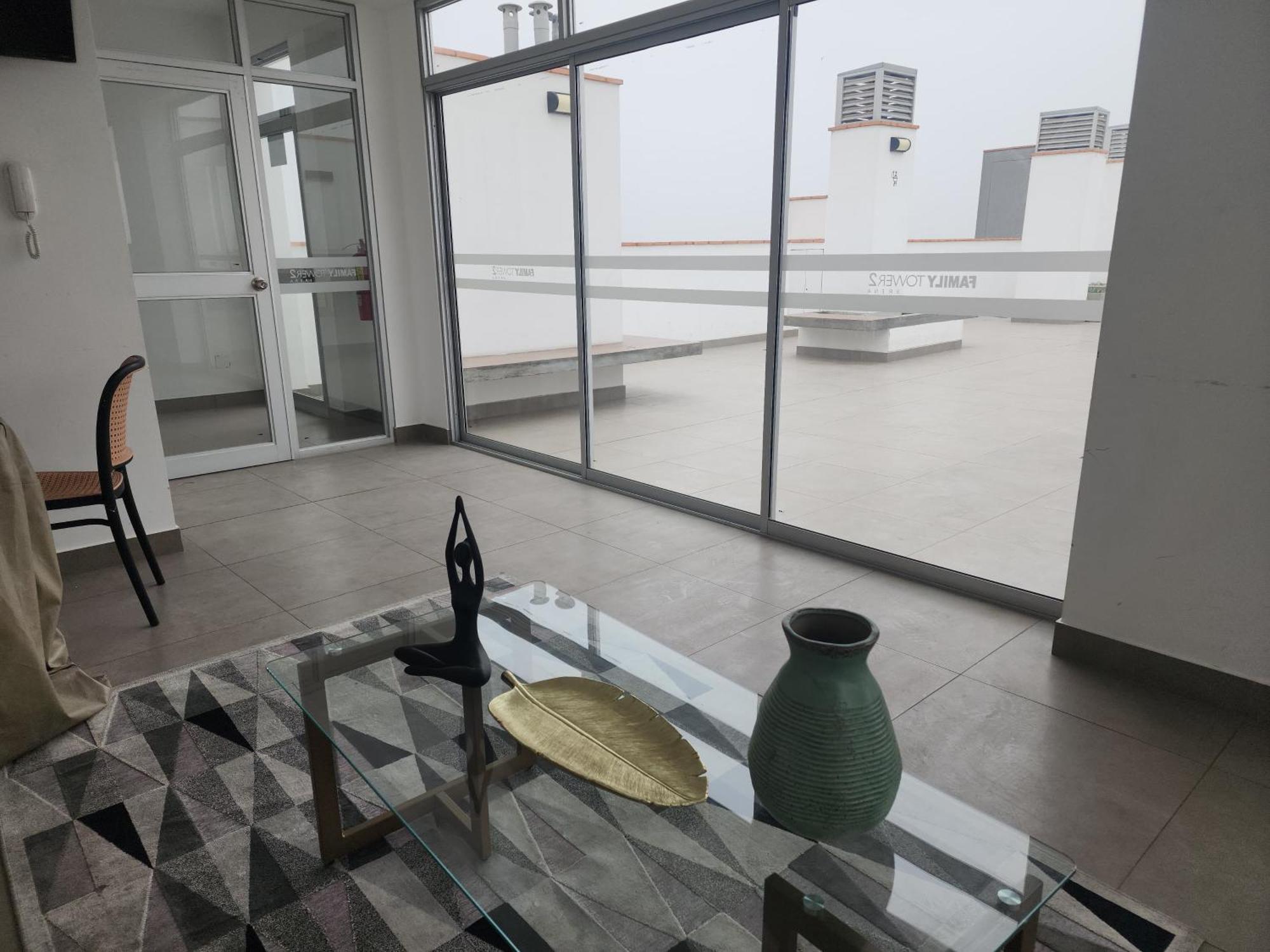 Piso 21 - Habitaciones En Departamento - Compartido Lima Exterior photo